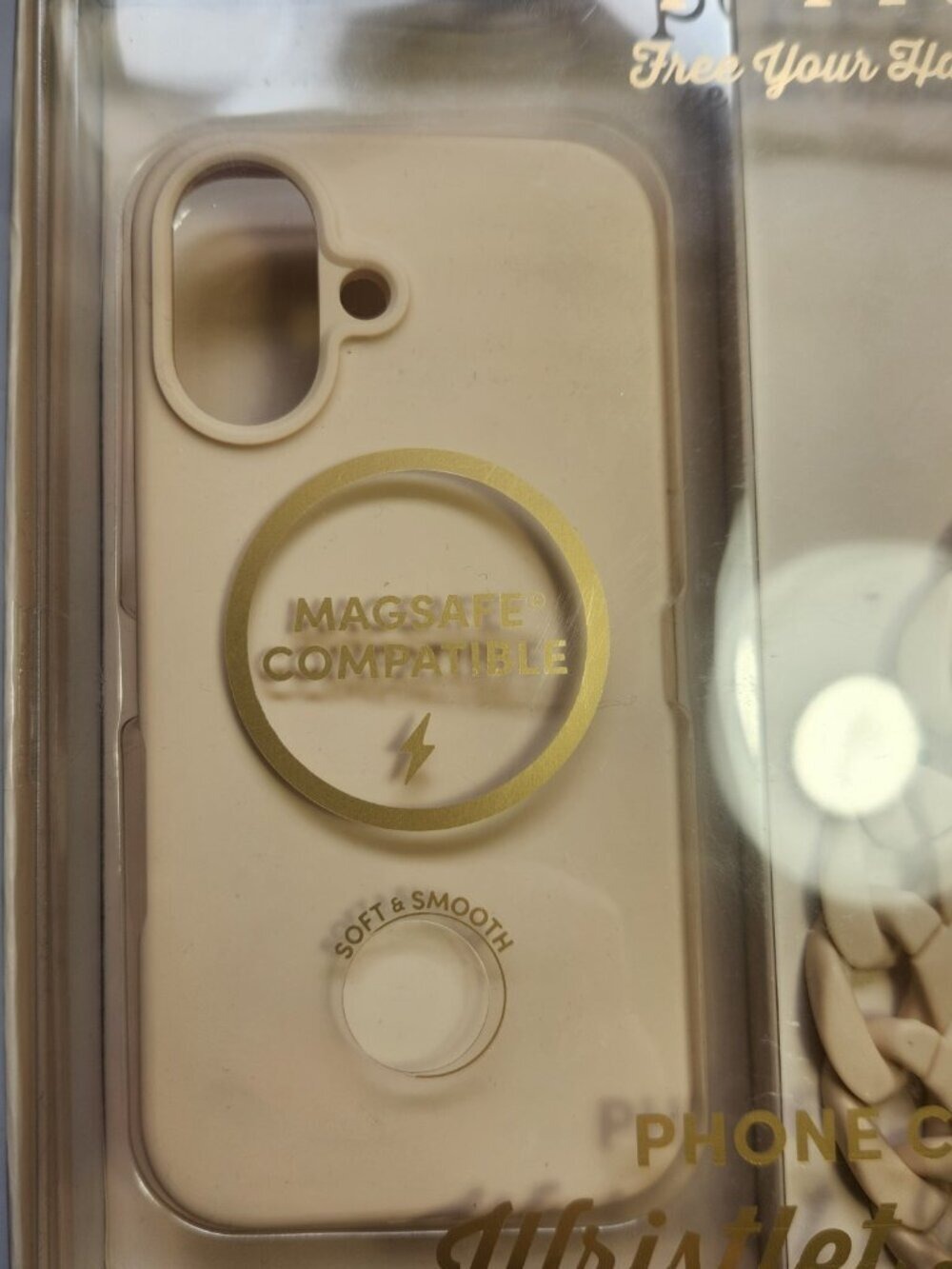 XO Poppy iPhone 16 Case & Wristlet Chain Bundle Light Pink MagSafe NEW - Picture 3 of 12